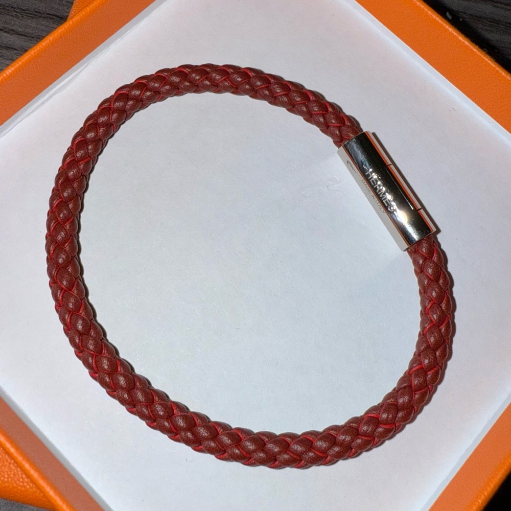 Hermès Red Braided Leather Bracelet - Size T5